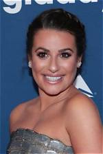 Does Lea Michele Have a Good Voice? Celebrity. Fm #1 Official Stars, Business & People Networ |