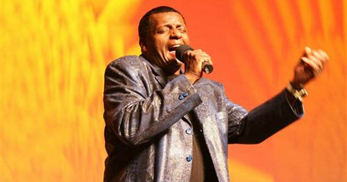 How Rich Is the R&B Legend?