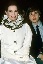 Is Gloria Vanderbilt's Estranged Son Christopher Stokowski Secretly Married? Know His Relationship S ·