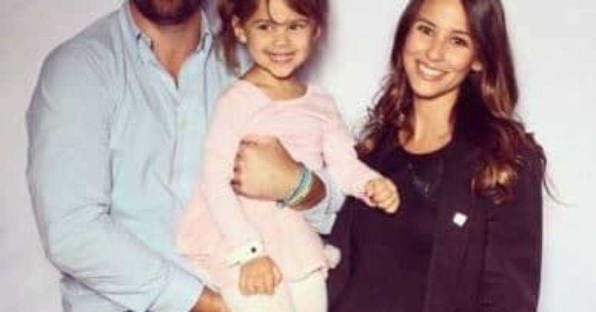 Kaitlyn Leeb Bio, Wiki, Age, Height, Family, Husband, Children, Net Worth, Heartland, Movies and Tv Shows