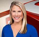 Laura Hutchinson Wtnh, Bio, Wiki, Age, Height, Husband, Son, Salary, and Net Worth ·