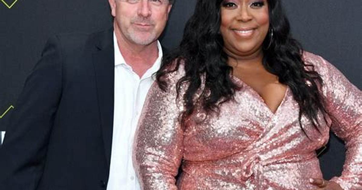 Loni Love Net Worth | Fluxdash