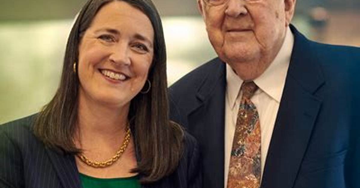 Patti Poppe Biography, Salary, Net Worth, Husband, Age, Family: Cms Energy Ceo Resigns