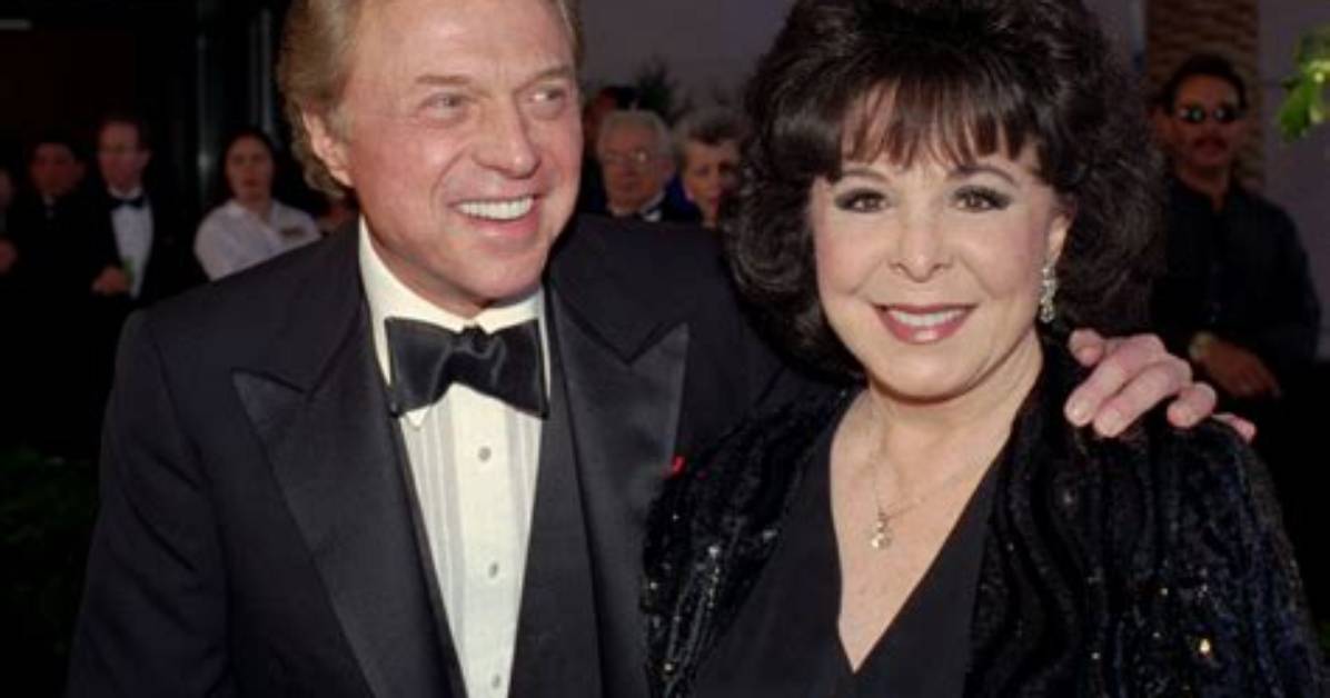 Steve Lawrence |