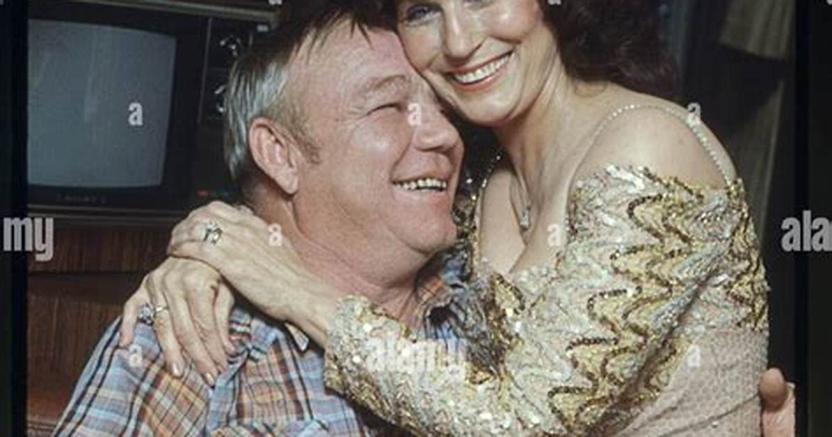 Unveiling the Height of Oliver Lynn: a Look at His Life and Legacy