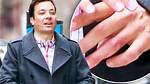 What Happened to Jimmy Fallons Finger on the Tonight Show? Fri 10 December 2021 15:02 Hel