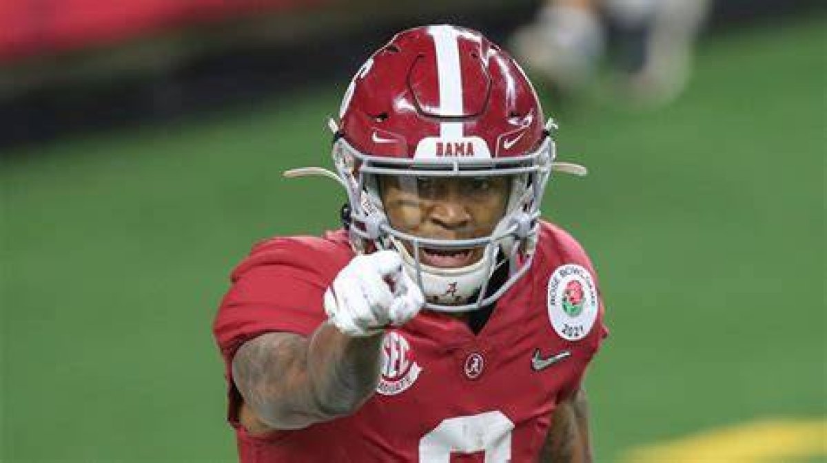 What Was Devonta Smith Bench Press?